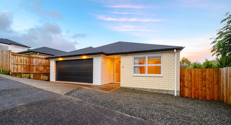  at 184 Cook Street, Howick, Auckland