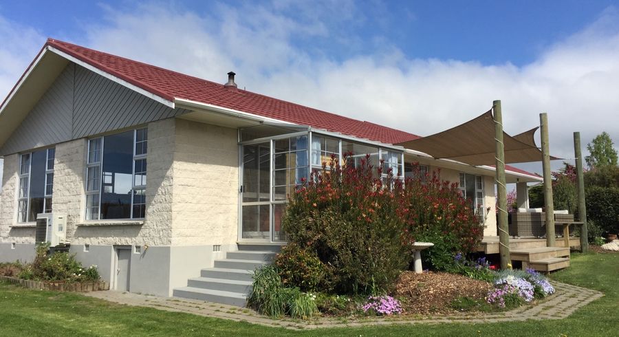  at 15 Whitestone Crescent, Weston, Oamaru