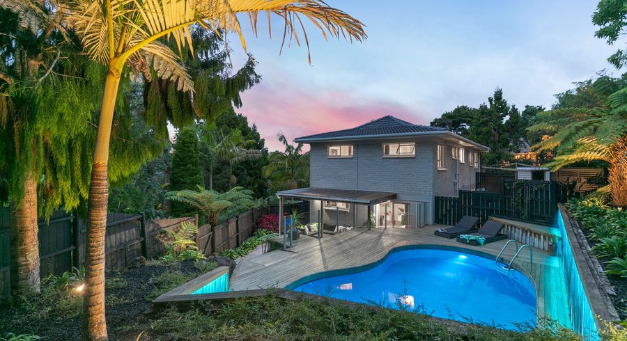  at 15 Longfellow Parade, Glen Eden, Auckland