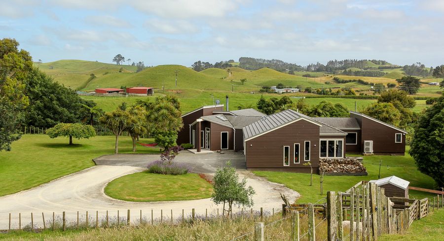  at 243 Tarata Road, Norfolk, Inglewood