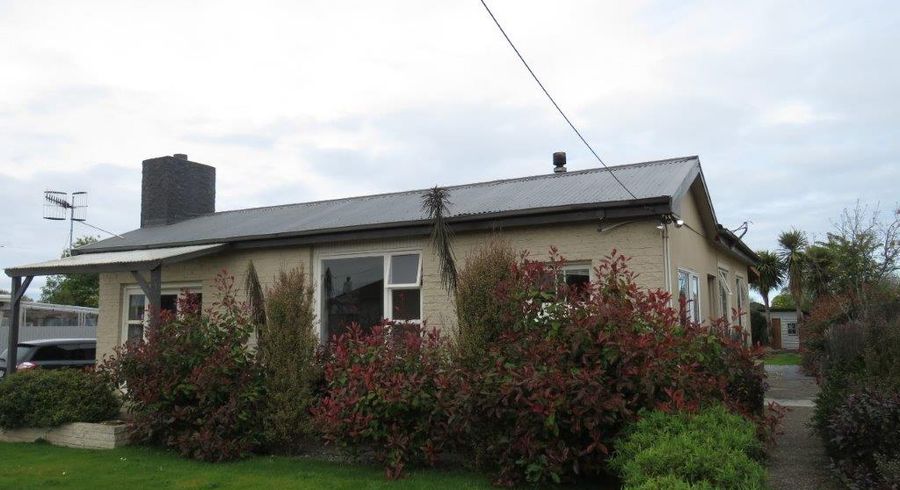  at 16 Stuart Street, Hawthorndale, Invercargill