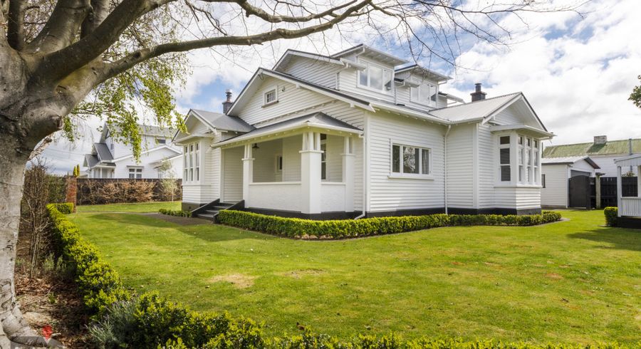 at 42 Grey Street, Feilding, Feilding