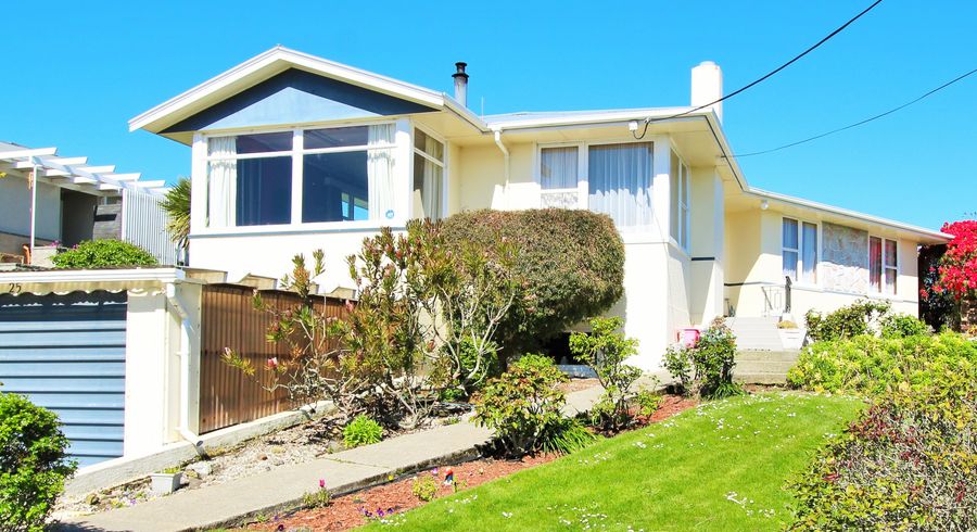  at 25 Arrow Crescent, Holmes Hill, Oamaru