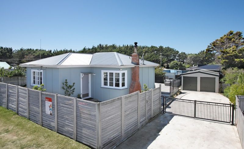  at 21 Signal Street, Foxton Beach, Foxton