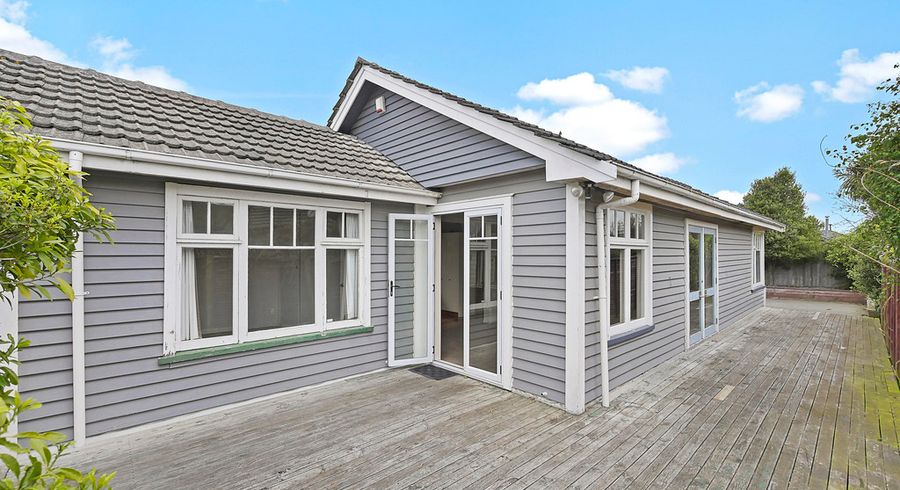  at 182 Palmers Road, New Brighton, Christchurch