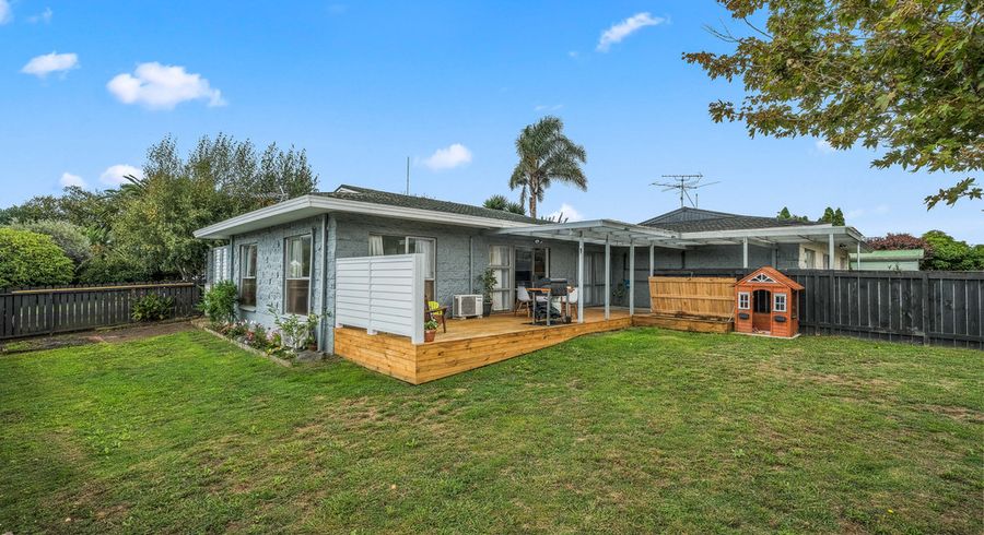  at 2/3 BEAUMARIS WAY, Conifer Grove, Takanini