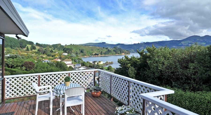  at 39 Waikana Street, Broad Bay, Dunedin