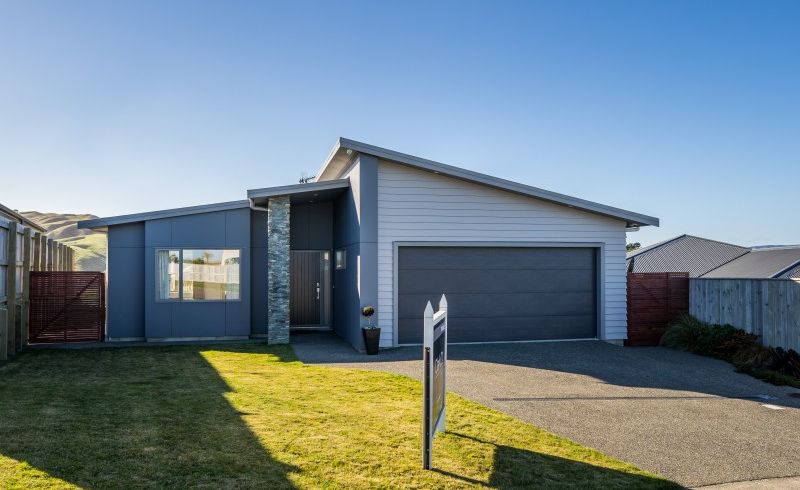  at 52 Mo Street, Camborne, Porirua