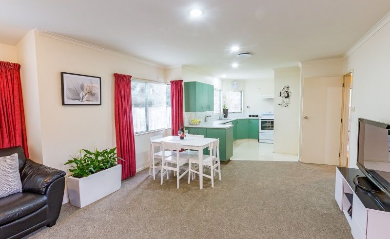  at 4/99 Moorefield Road, Johnsonville, Wellington
