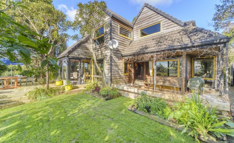  at 94 Clifton Terrace, Fitzherbert, Palmerston North