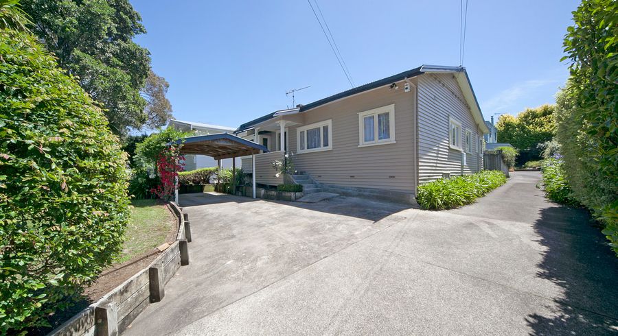  at 14 Rangipawa Road, One Tree Hill, Auckland