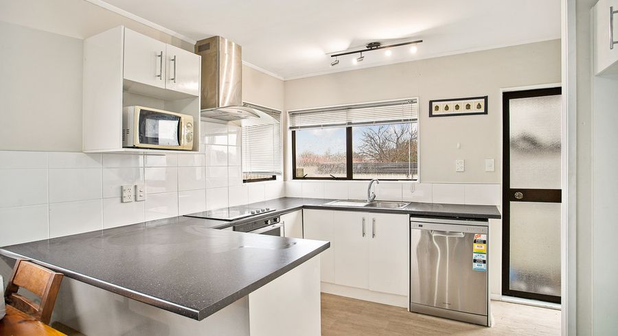  at 3/8 Martha Lane, Weymouth, Auckland