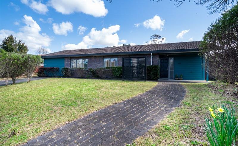  at 244 Waitemata Drive, Ranui, Auckland