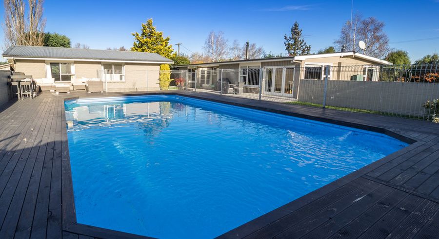  at 400 Racecourse Road, Allenton, Ashburton