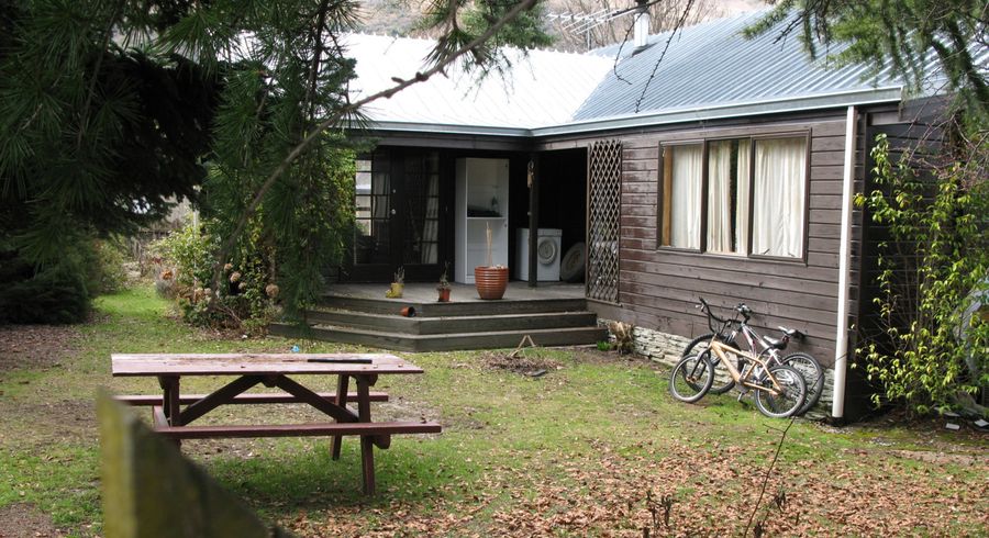 at 7 Reid Crescent, Arrowtown, Arrowtown