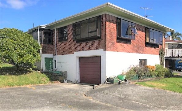  at 240 Hill Road, The Gardens, Auckland