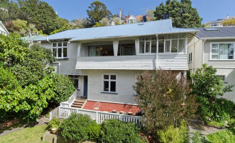  at 10 Fitzroy Street, Wadestown, Wellington