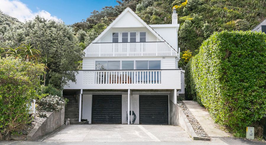  at 93 Breaker Bay Road, Breaker Bay, Wellington