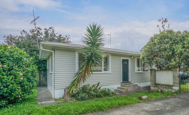  at 3/36 Banks Road, Mount Wellington, Auckland