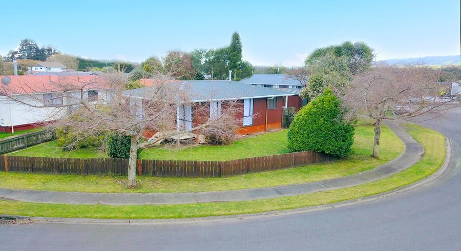  at 10 Baxter Place, Owhata, Rotorua