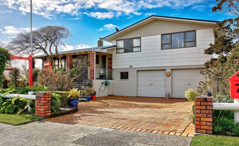  at 7 Cook Street, Carters Beach, Westport