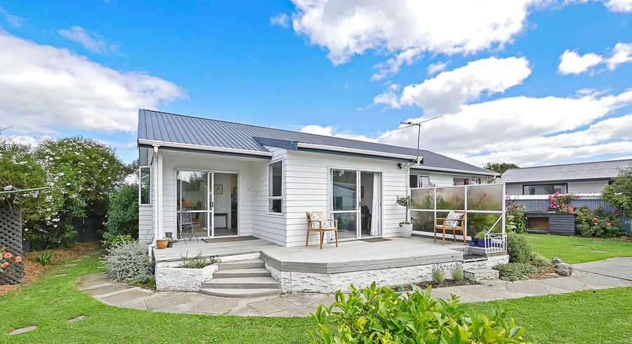  at 2/23 Dalkeith Street, Hoon Hay, Christchurch