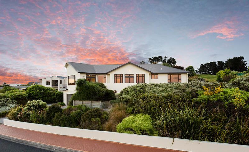  at 8 Highgrove, Saint Clair, Dunedin