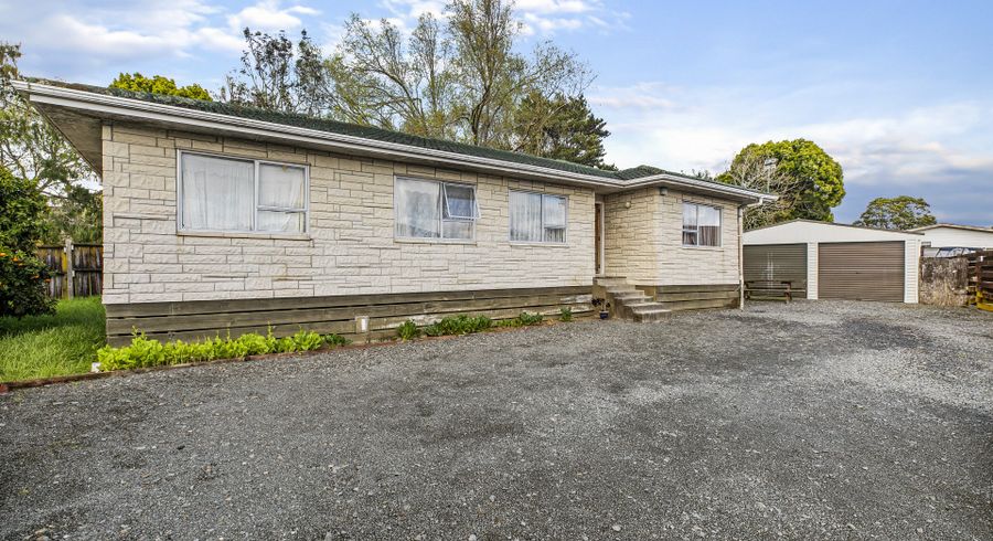  at 321 Roscommon Road, Clendon Park, Auckland