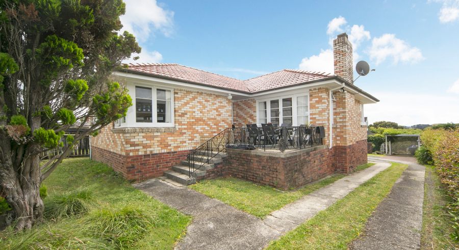  at 223 Hillsborough Road, Hillsborough, Auckland
