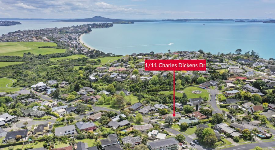  at 1/11 Charles Dickens Drive, Mellons Bay, Auckland