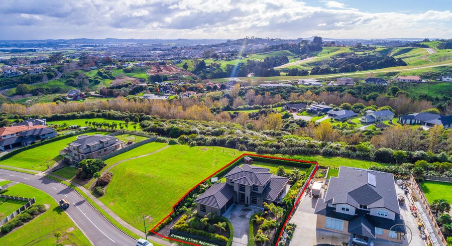  at 15 Sovereign Street, Flat Bush, Auckland