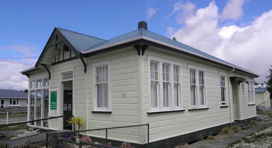  at 21 London Street, Hampden, Hampden