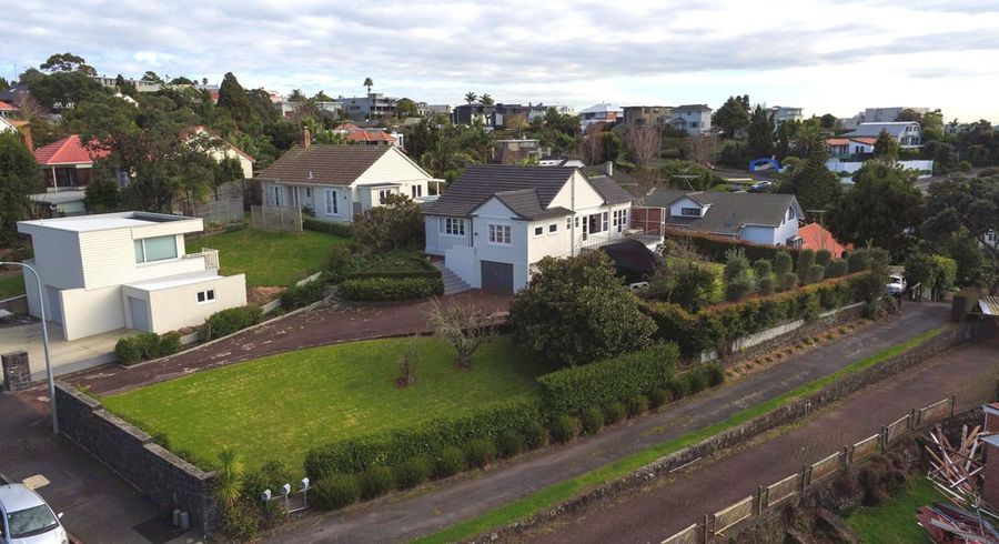  at 6 Apihai Street, Orakei, Auckland