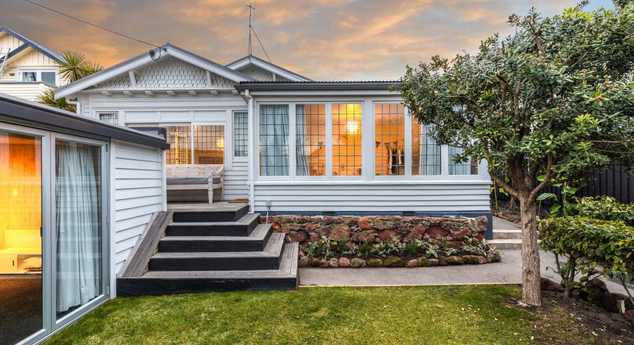  at 82 Nayland Street, Sumner, Christchurch