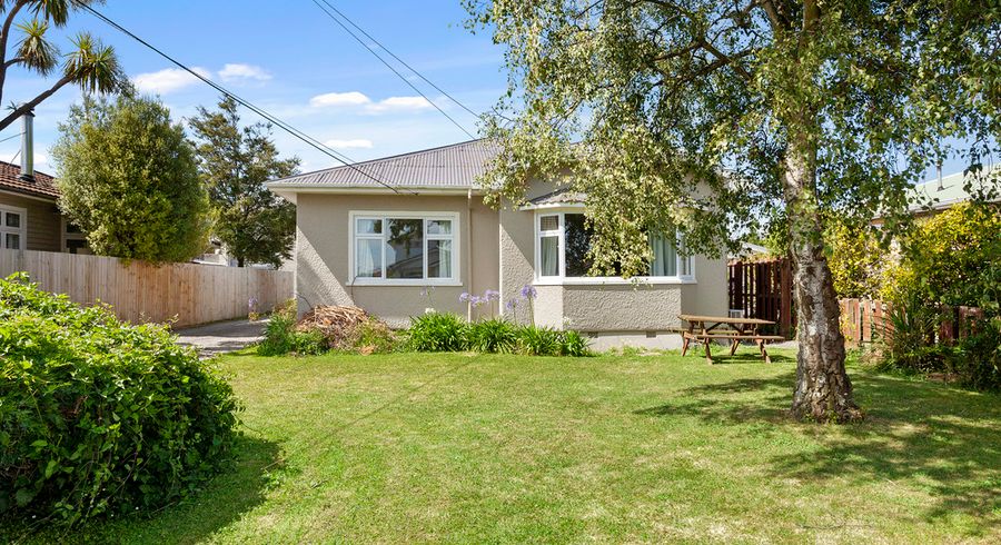  at 4 Garnett Avenue, Spreydon, Christchurch