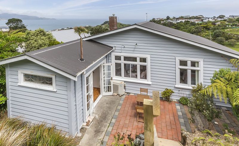  at 17 Houghton Bay Road, Houghton Bay, Wellington