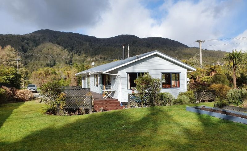  at 34 Oxford Street, Taylorville, Greymouth
