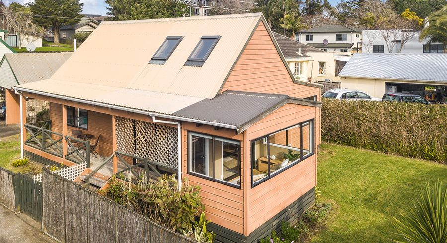  at 4/172 Campbell Road, Greenlane, Auckland