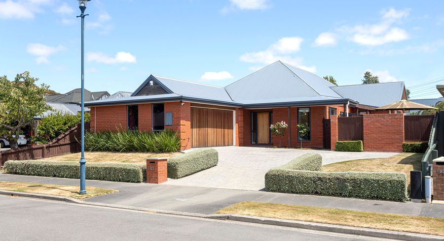  at 53 Chesterfield Mews, Russley, Christchurch