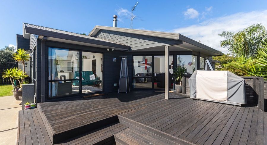  at 7 St Annes Crescent, Wattle Downs, Auckland