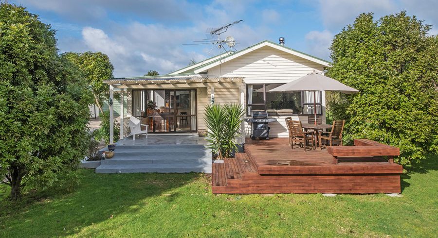  at 323 Waiau Pa Road, Waiau Pa, Pukekohe