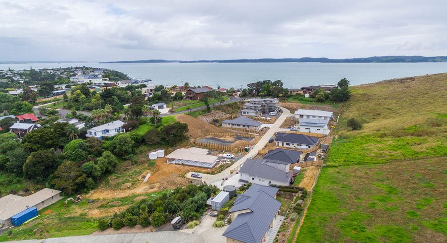  at 58 Carlton Crescent, Maraetai, Auckland