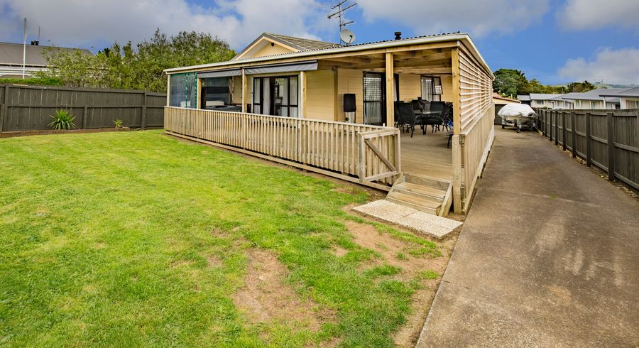  at 27 Jellicoe Avenue, Tuakau