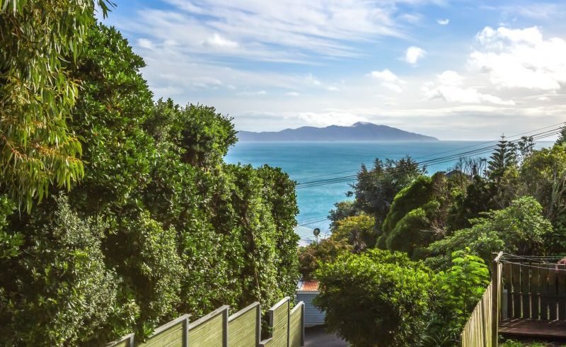  at 8 Haunui Way, Pukerua Bay, Porirua