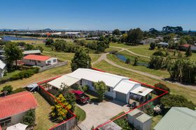  at 14 Belray Place, Papamoa Beach, Papamoa
