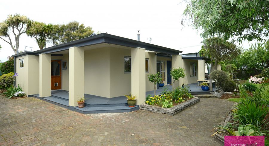  at 8 Kohuhu Lane, Burwood, Christchurch