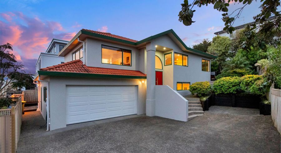  at 2/8 Carrigans Close, Pinehill, Auckland