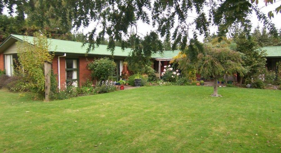 at 622 Old West Coast Road, Christchurch