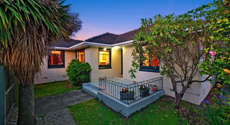  at 1/6 Wentworth Street, Ilam, Christchurch