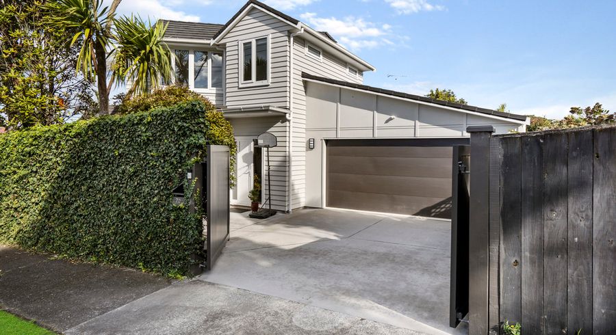  at 70 Oranga Avenue, Onehunga, Auckland
